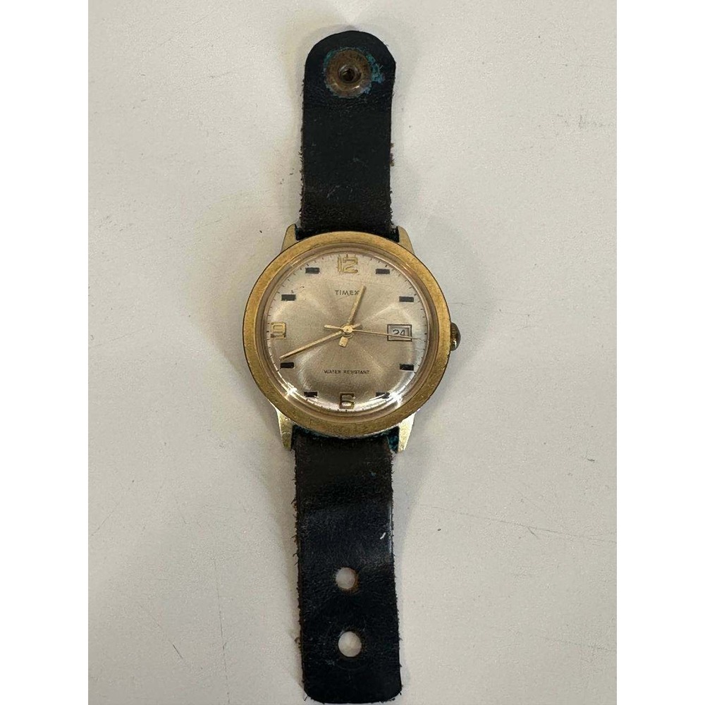 Vintage Timex Gold Tone Water Resistant Watch Date Window‎ 039/1 (8)